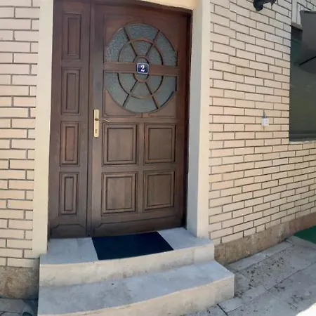 Base Апартаменти